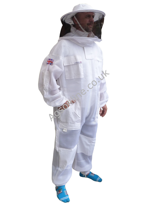 Model wearing white ApiAir air mesh bee suit with round hat veil, three-quarter view