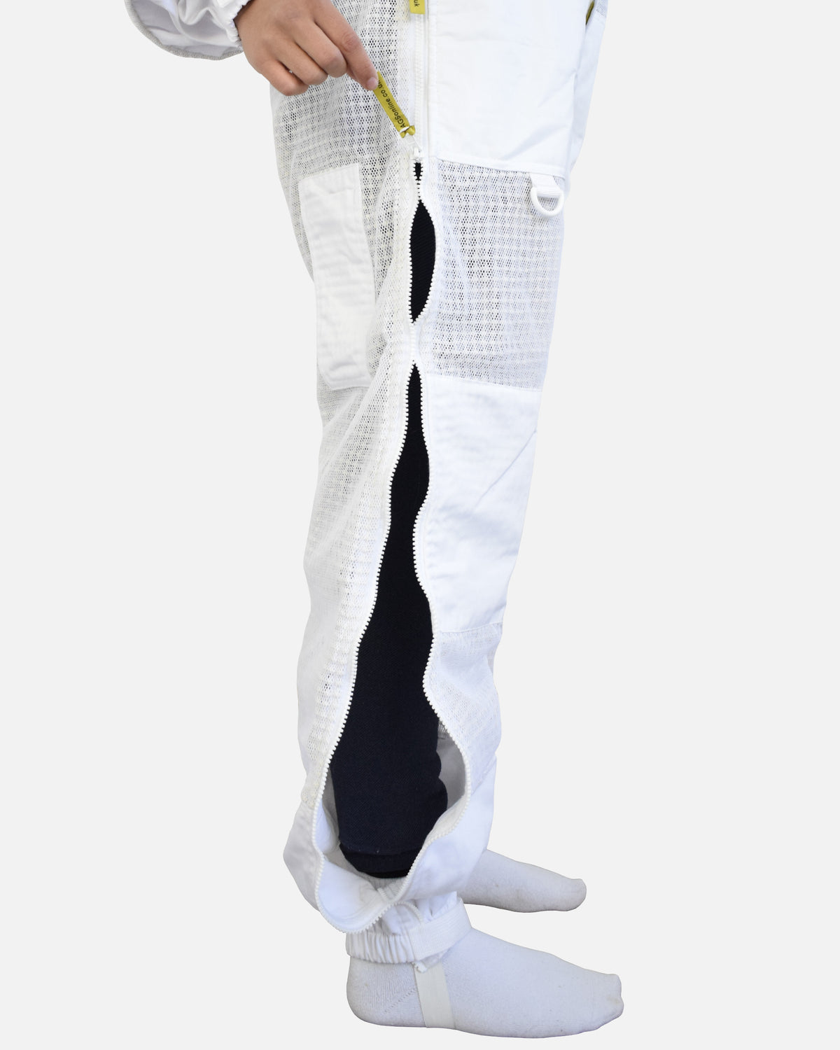 Full-length leg zip opened on Blanco PRO ventilado Traje de apicultor