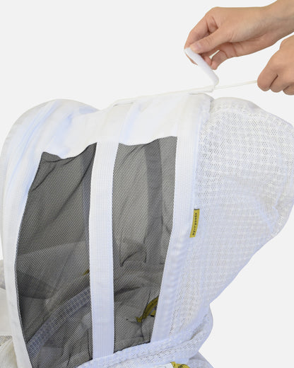 velo fencing of Blanco PRO ventilado Traje de apicultor with loop on top